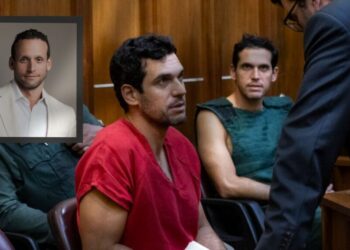 Los hermanos Alexander permanecen bajo custodia después de su comparecencia ante el tribunal el viernes