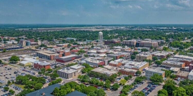 McKinney avanza en el plan de reurbanización del centro