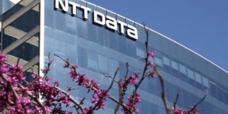 NTT Planificando el Centro de Datos Lancaster 225K-SF