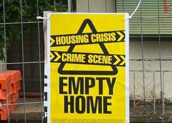 El defensor del alquiler Jordan van den Lamb, también conocido como Purplepingers, inicia una controvertida campaña sobre “casas vacías en la escena del crimen”