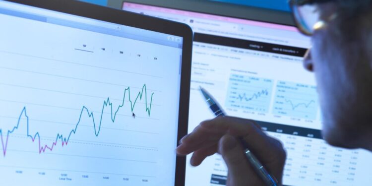Los 9 mejores sitios web de investigación de acciones para análisis en 2024