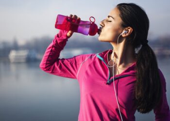 Pierda libras, no dólares: 9 formas inteligentes de hacer que el fitness sea asequible