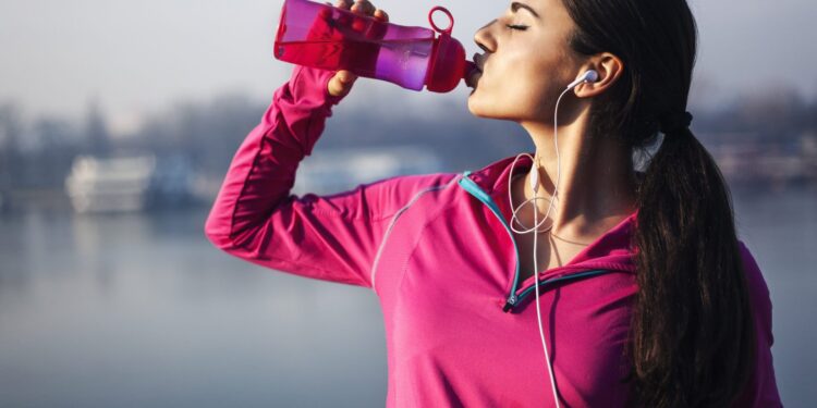 Pierda libras, no dólares: 9 formas inteligentes de hacer que el fitness sea asequible