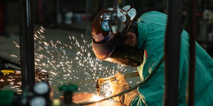 La demanda de aprendizajes supera la oferta de empleadores que los ofrecen: NPR