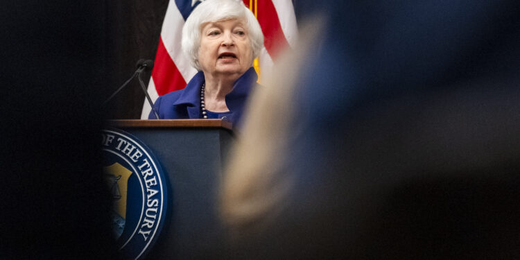 Yellen: Estados Unidos alcanzará el techo de deuda a mediados o finales de enero