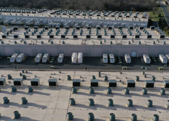 La administración de Biden enciende una tormenta con reglas que rigen la propagación global de la IA