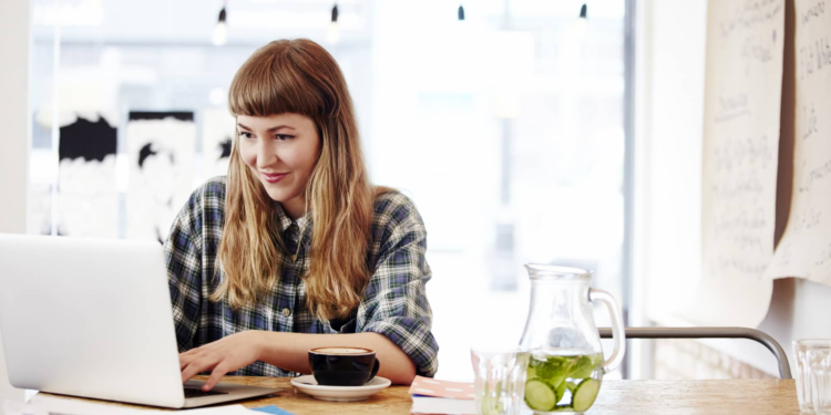 La condonación de préstamos estudiantiles aún está disponible después de que se retiraron los planes de ayuda