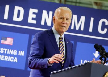 profundamente impopular a pesar del crecimiento y el empleo