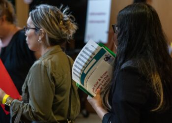 La tasa de desempleo de las mujeres negras cayó en diciembre