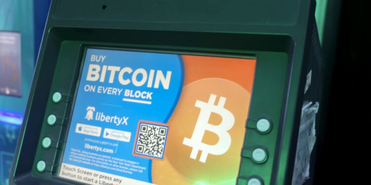 Bitcoin se disparó en 2024. ¿Cuánto debería poseer (si es que posee alguno)?