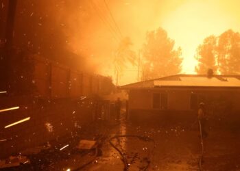 Los costos de los seguros de hogar se disparan a medida que aumentan los eventos climáticos, dice el Departamento del Tesoro