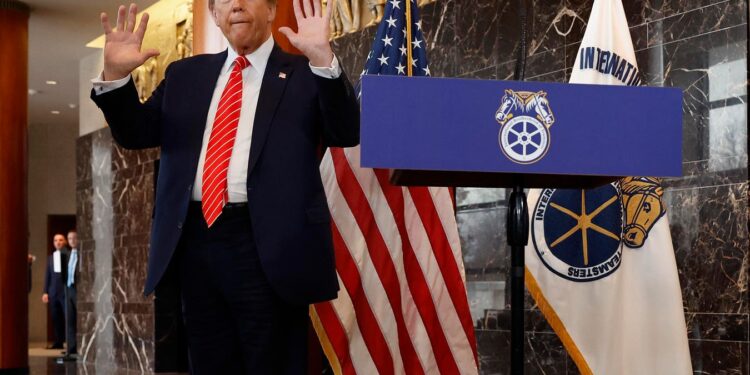 La popularidad sindical alcanza el 70%, pero el movimiento NLRB de Trump amenaza