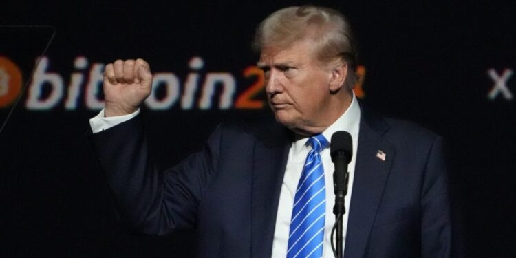 Trump lanza la primera criptomoneda oficial