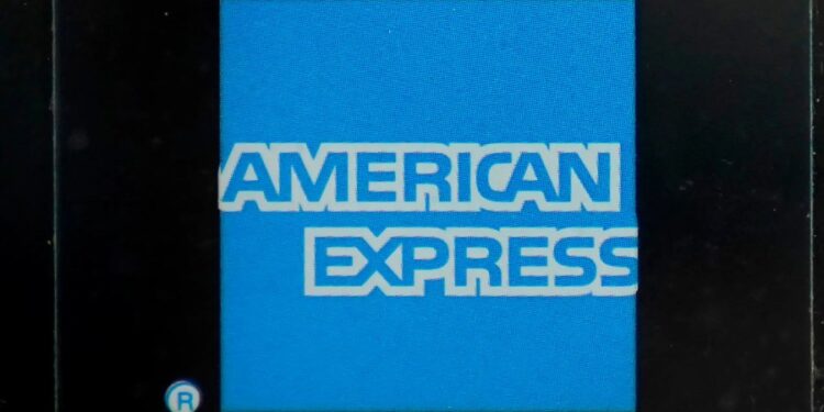 American Express pagará 230 millones de dólares para resolver investigación sobre marketing engañoso y fraude