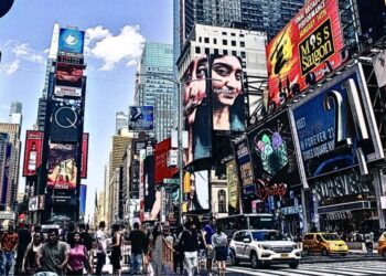 Dejemos que el espectáculo inmobiliario continúe con las lecciones de “Gypsy”