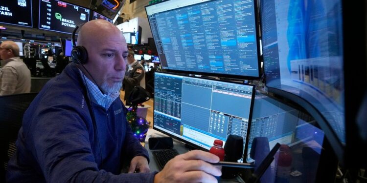 Wall Street ignora el drama político y se prepara para Trump 2.0