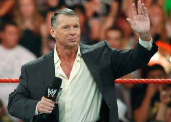 Vince McMahon y la SEC llegan a un acuerdo de 1,7 millones de dólares por pagos de silencio