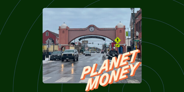 A medida que aumentan las preocupaciones sobre las redadas de hielo, buscamos una reciente deportación masiva: el dinero del planeta: NPR