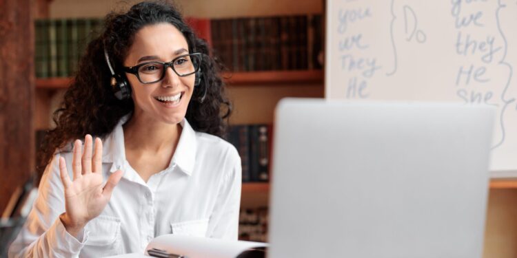 Convierta su computadora portátil en una máquina de hacer dinero: 7 trabajos remotos que pagan mucho