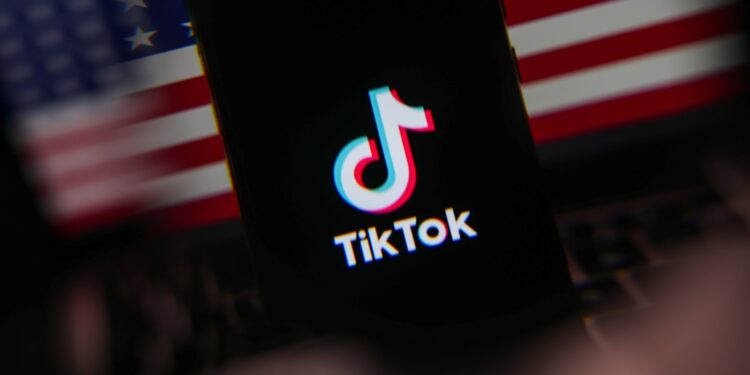 TikTok está fuera de línea en los EE. UU. después de que la Corte Suprema confirmara la prohibición: NPR