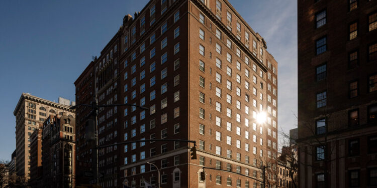 El dormitorio de NYU se adapta a ser sostenible