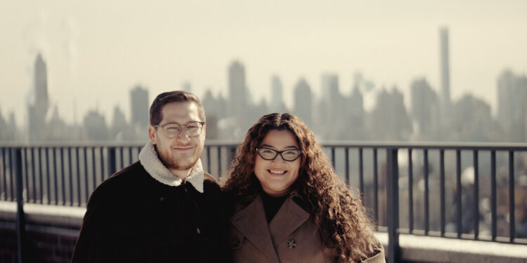 Dos compradores por primera vez registraron al West Side con un presupuesto de $ 700,000. ¿Qué habitación tenía razón?