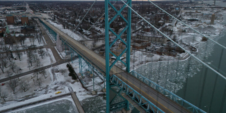 Una guerra comercial está en espera, pero los motivos de Trump y una solución siguen siendo inciertas