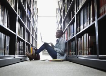 Atrapando el déficit de subvenciones de Pell de $ 2.7 mil millones plantea la amenaza para la ayuda universitaria