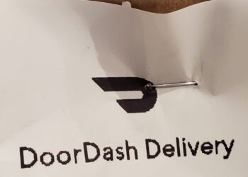 Acciones que realizan los movimientos más grandes después de las horas: Dash, Lyft, Upst, SMCI