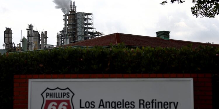 El activista Elliott pide un enfoque de tres puntas para racionalizar Phillips 66