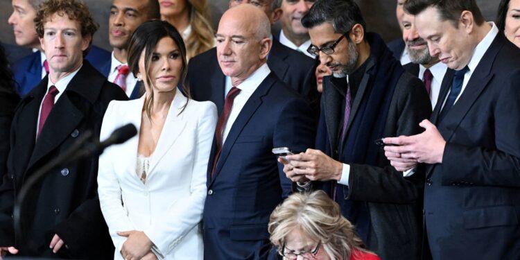 Lo que las empresas dicen sobre el impacto de las políticas de MAGA