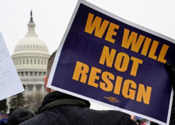 Los recortes de empleo federales interrumpen la imagen de jubilación para los trabajadores, incluidos los estadounidenses negros