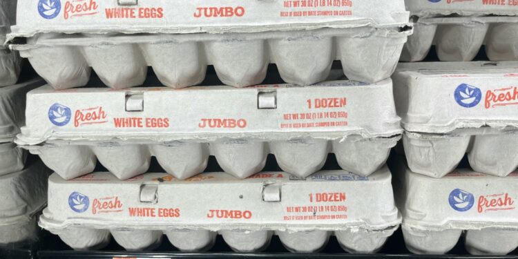 La inflación inesperadamente calentada el mes pasado: NPR