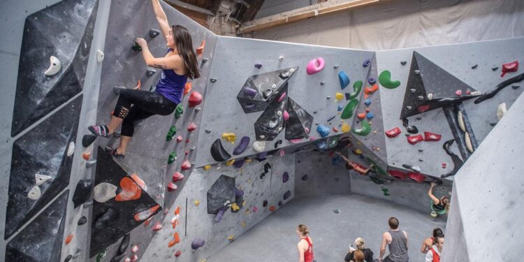 REIT en el paso con una sobretensión de demanda de aptitud y bienestar