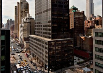 L&L asegura dos extensiones con 600 inquilinos de tercera Ave.