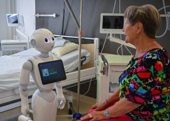 Cómo AI está ayudando a la industria del cuidado de la salud │ Connectcomm