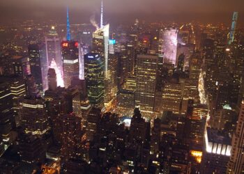 Newmark organiza tres arrendamientos en el edificio Martin de Midtown