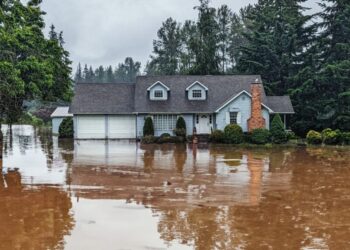 El cambio climático reashapes bienes raíces, poniendo en riesgo $ 1.5T en riesgo