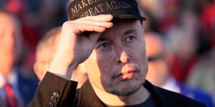 Musk dice que no tiene planes de comprar tiktok