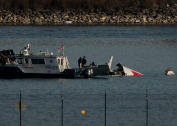 55 víctimas de colisión de DC identificadas