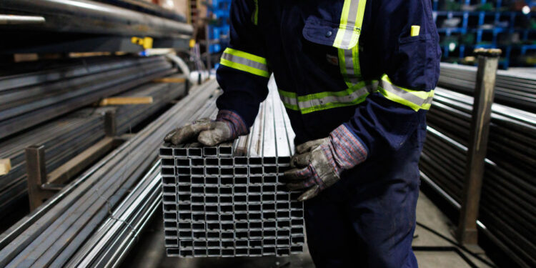 A los votantes les pueden gustar las tarifas, pero no en Canadá y México, se encuentra una nueva encuesta