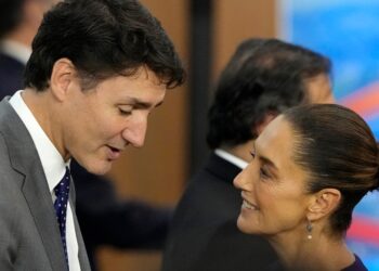 Trudeau, Sheinbaum promete ‘mejorar las fuertes relaciones bilaterales’ en medio de los aranceles estadounidenses