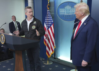 Sean Duffy: Administración de Biden ‘perdió de vista la misión’ en la FAA