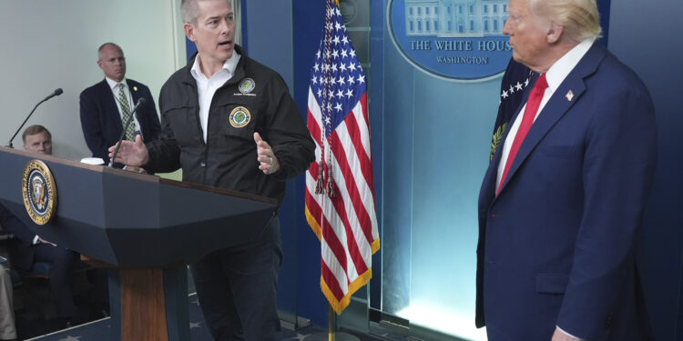 Sean Duffy: Administración de Biden ‘perdió de vista la misión’ en la FAA