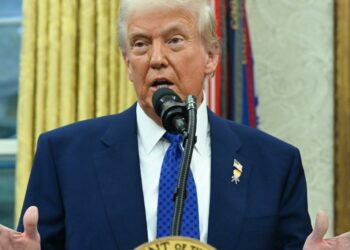 Trump amenaza con aranceles recíprocos contra otros países: NPR