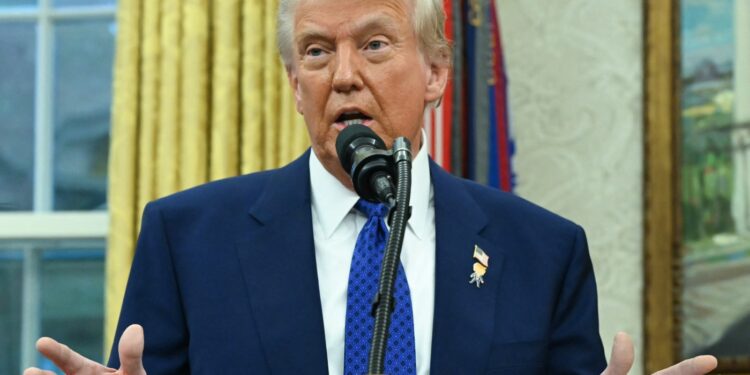 Trump amenaza con aranceles recíprocos contra otros países: NPR