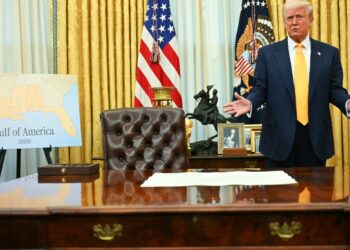 El juez se niega a levantar la prohibición de la Casa Blanca por ahora: NPR