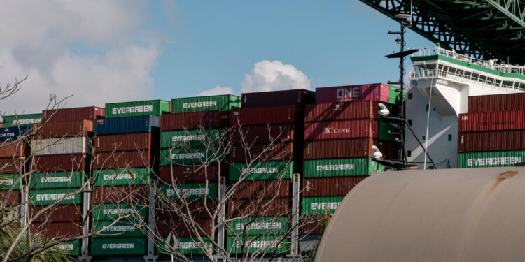 Las últimas aranceles de Trump sobre Canadá, México y China podrían ser su mayor apuesta