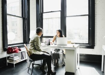 Estos fondos ofrecen a los inversores ingresos sólidos, pero vienen con algunas compensaciones