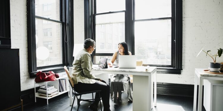 Estos fondos ofrecen a los inversores ingresos sólidos, pero vienen con algunas compensaciones